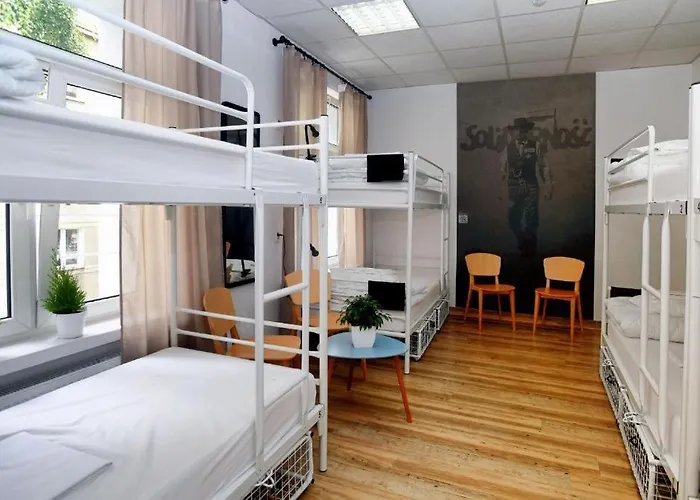 Warsaw Hostel Centrum Private Rooms & Dorms